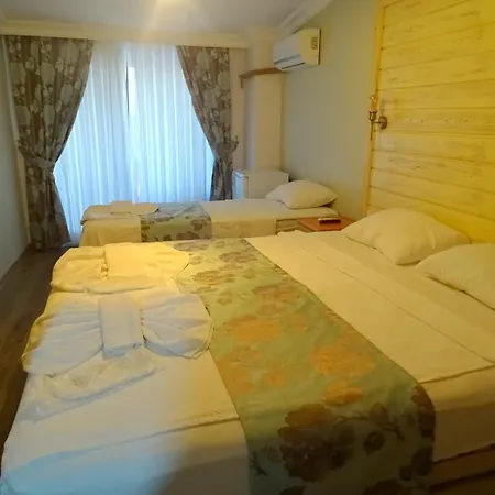 Sarissa Butik